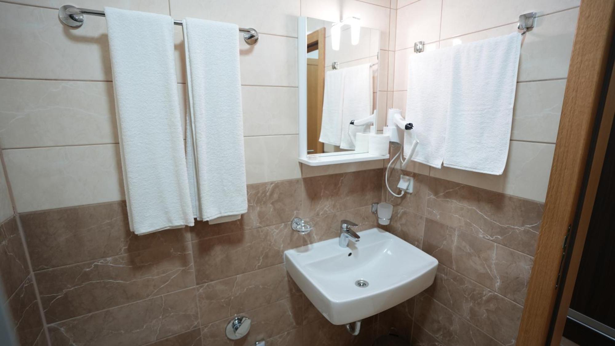 Motel "Izvor Bosne" Ilidža Buitenkant foto