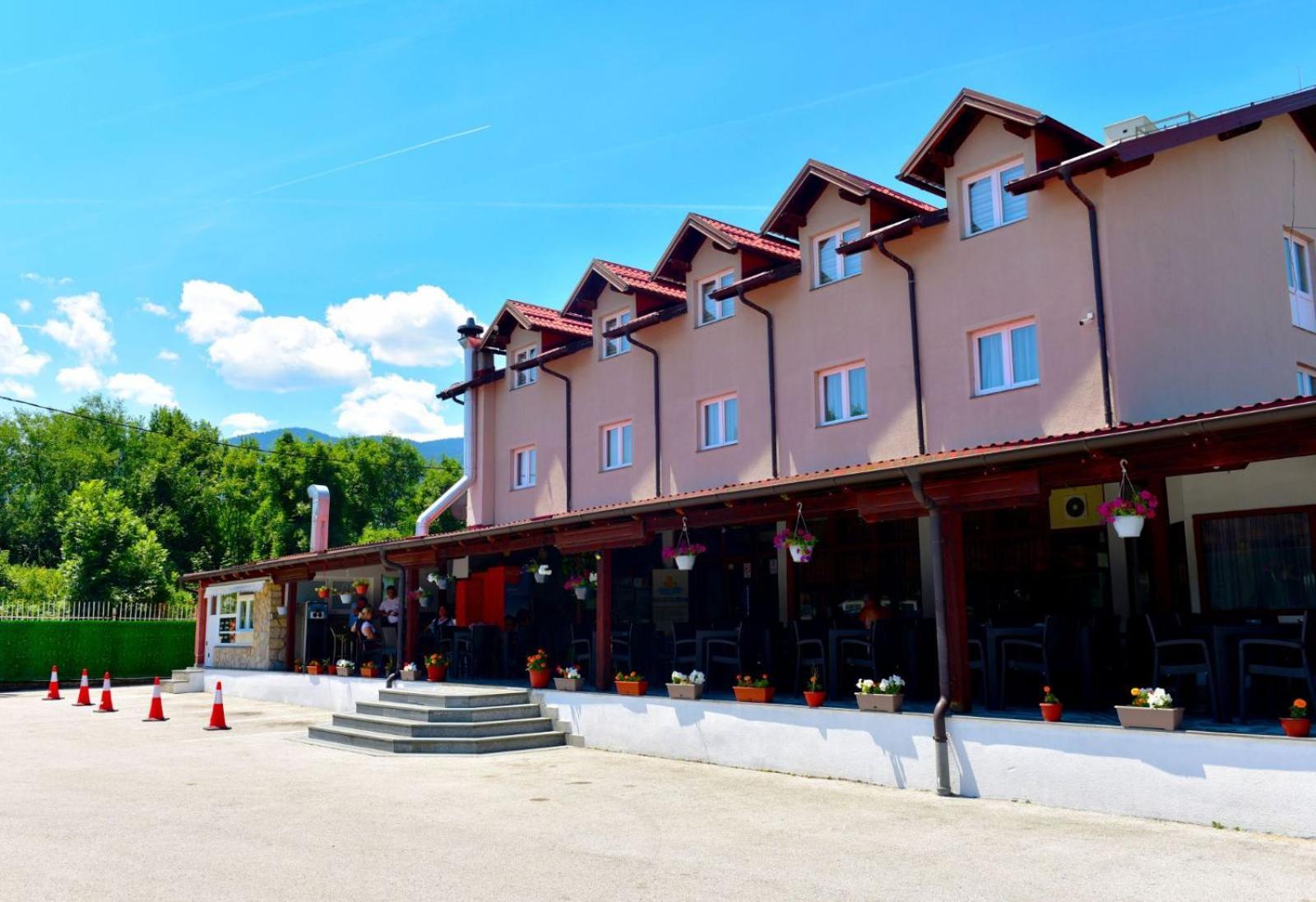 Motel "Izvor Bosne" Ilidža Buitenkant foto